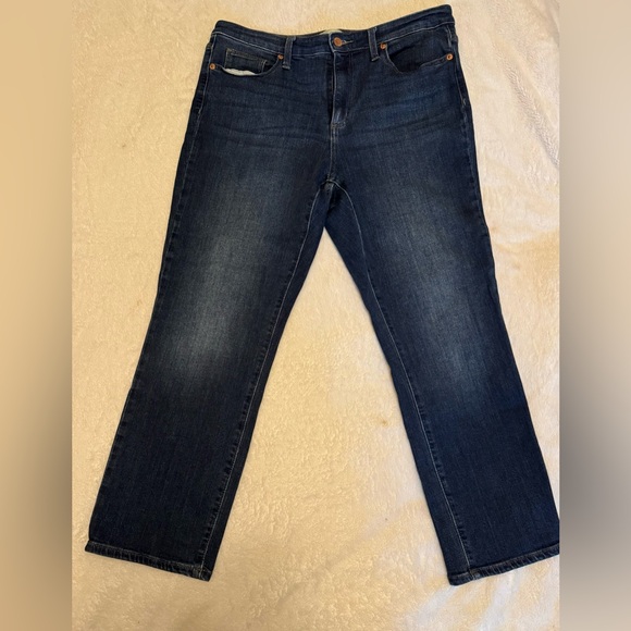 Universal Thread Jeans 12/31S - Picture 2 of 7